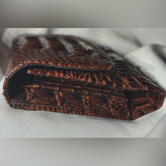 Brahmin Croc Embossed Melbourne Modern Checkbook Wallet - Pecan - Picture 5 of 9